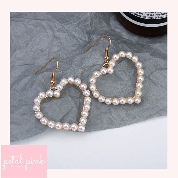 Simulated Pearl Goldtone Heart Drop Earrings Romantic Wedding Coquette - Picture 4 of 5